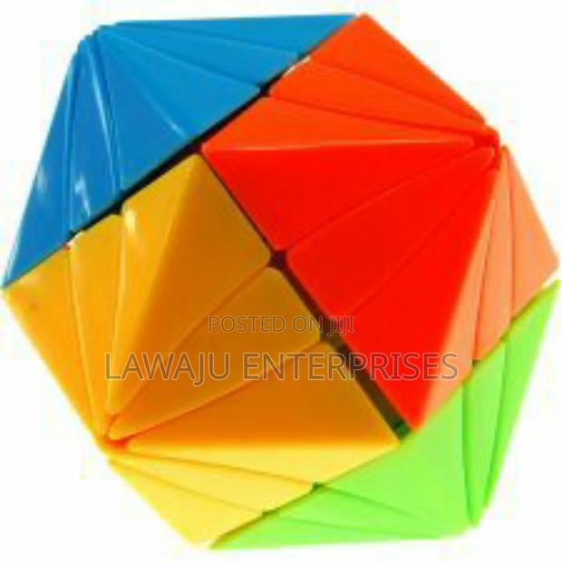 Stickerless Speed Cube - main view