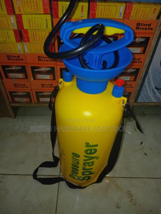 Chemical Pressure Sprayer 8ltrs - thumbnail 2