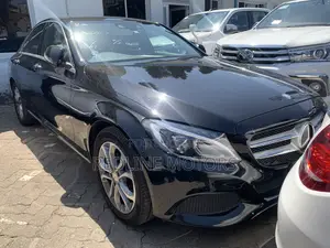 Mercedes-Benz C180 2017 Black