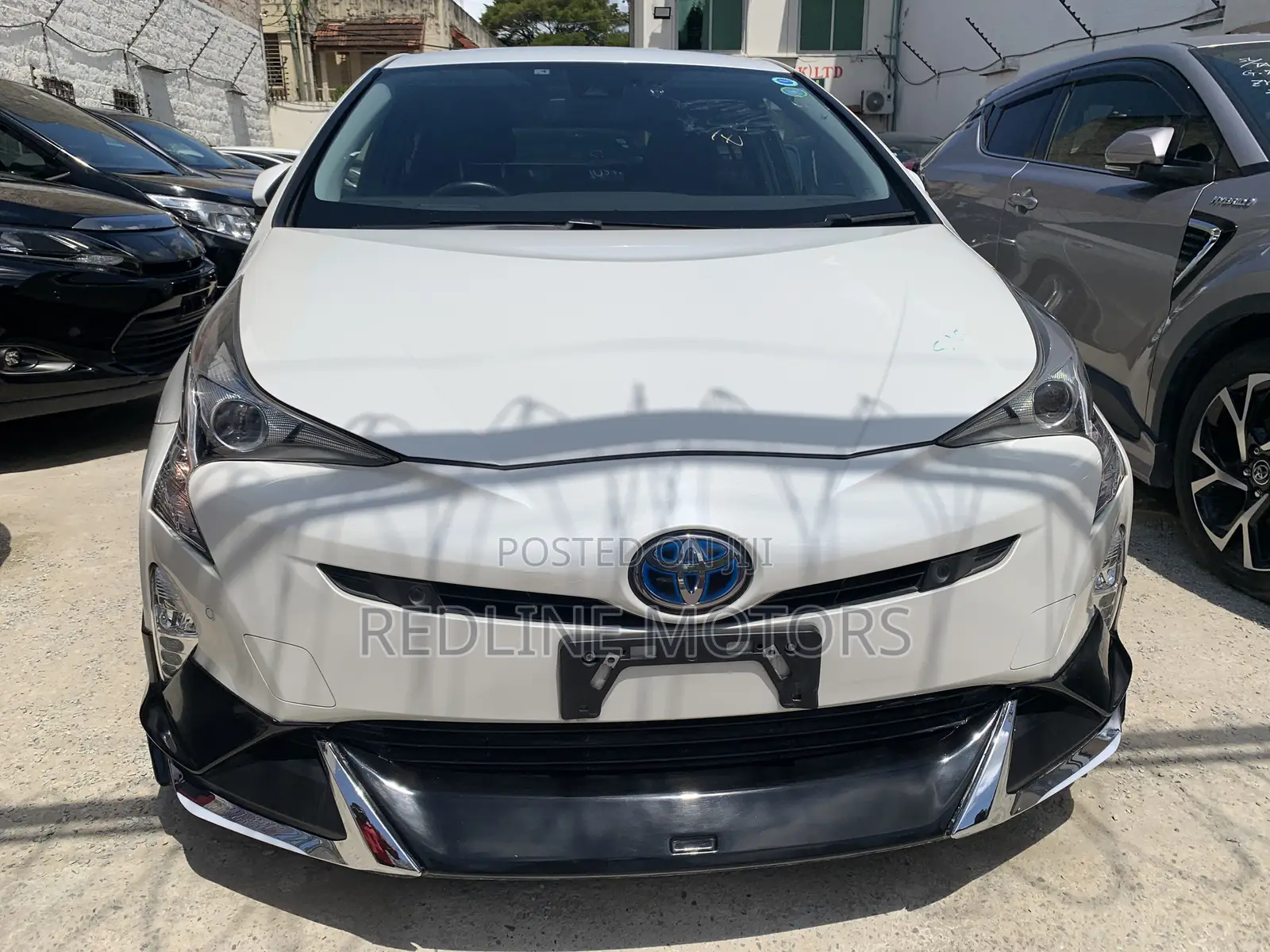 Toyota Prius Two Eco 2017 White