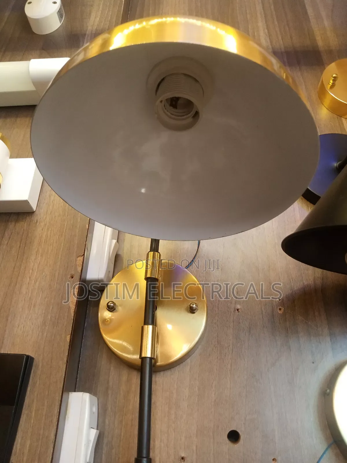 Side Wall Bracket Light