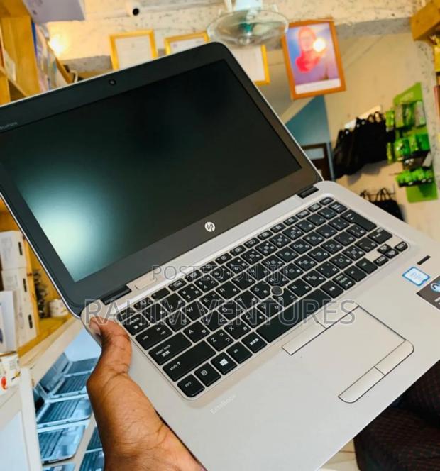 Laptop HP EliteBook 820 G3 8GB Intel Core i5 SSD 256GB - thumbnail 4