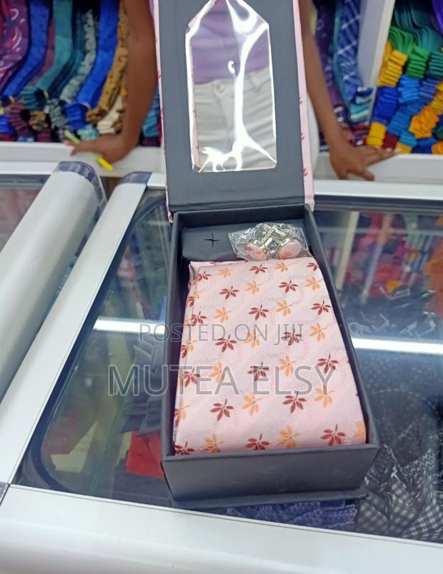 Coral Peach Flowered Executive Set Ties - main view