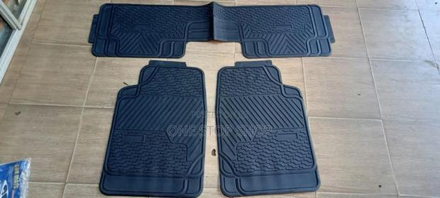 3pc Flat Mat ( Cojoined Rear Mat - main view