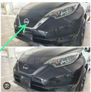 New Nissan Grill Replacement Logo - thumbnail 2
