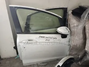 Honda Fit/ Honda Fit Shuttle Front RHS Door