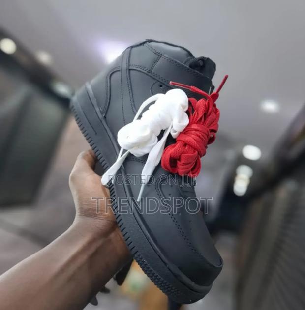 Air Jordan - thumbnail 3