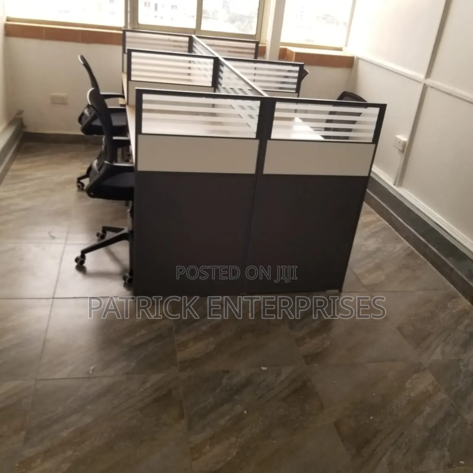 Executive Impoterd Modern 4 Way Workstation