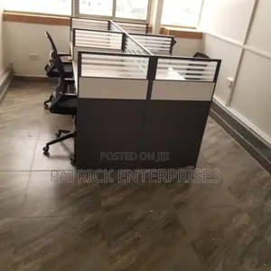 Executive Impoterd Modern 4 Way Workstation
