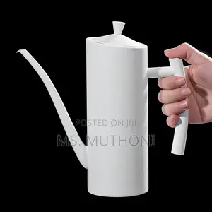 700ml Stainless Steel Oil Bottles *~ Colour: *White.*