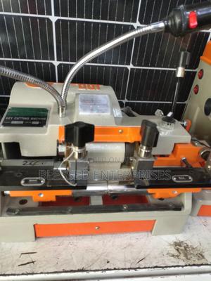 Electric Key Cutting Machine/ Key Cut Machine - main view