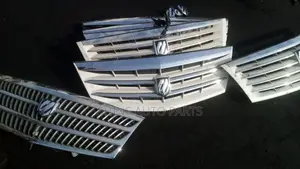 Toyota Alphard Grill With and Without Camera