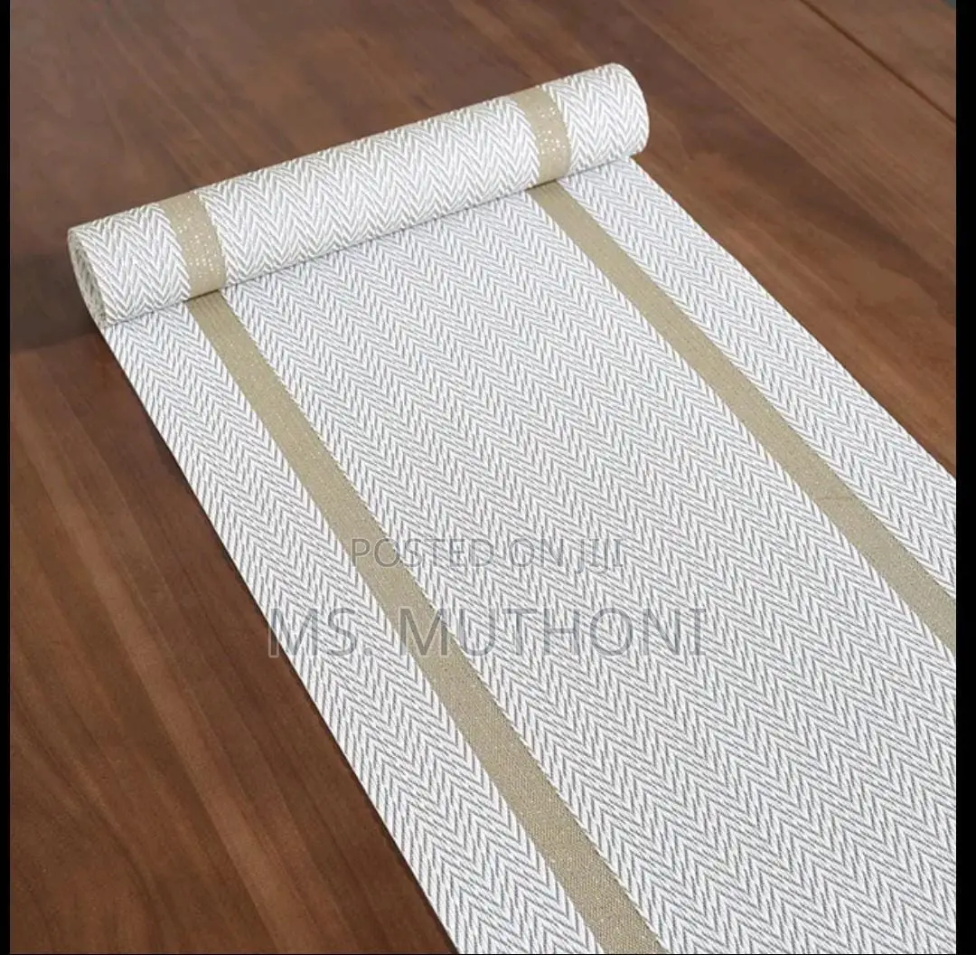 6pcs PVC Table Mats Plus One Table Runner(30*180cm) *