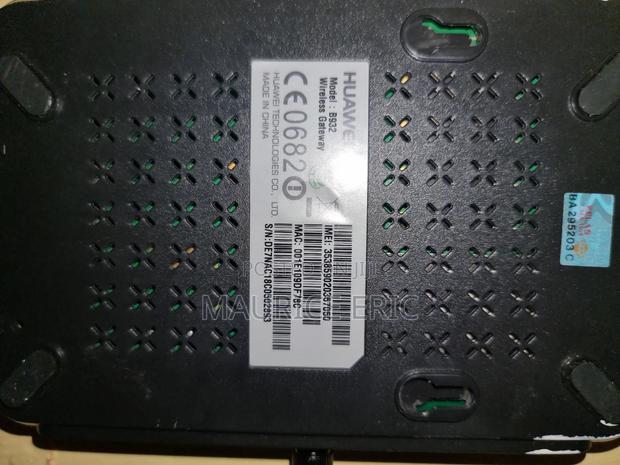 Huawei B932 GSM Router Gateway - thumbnail 3