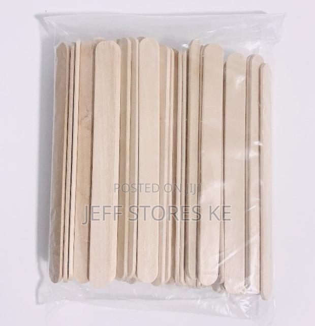 Quality 100 Pieces Spatula for Wax Application - main view