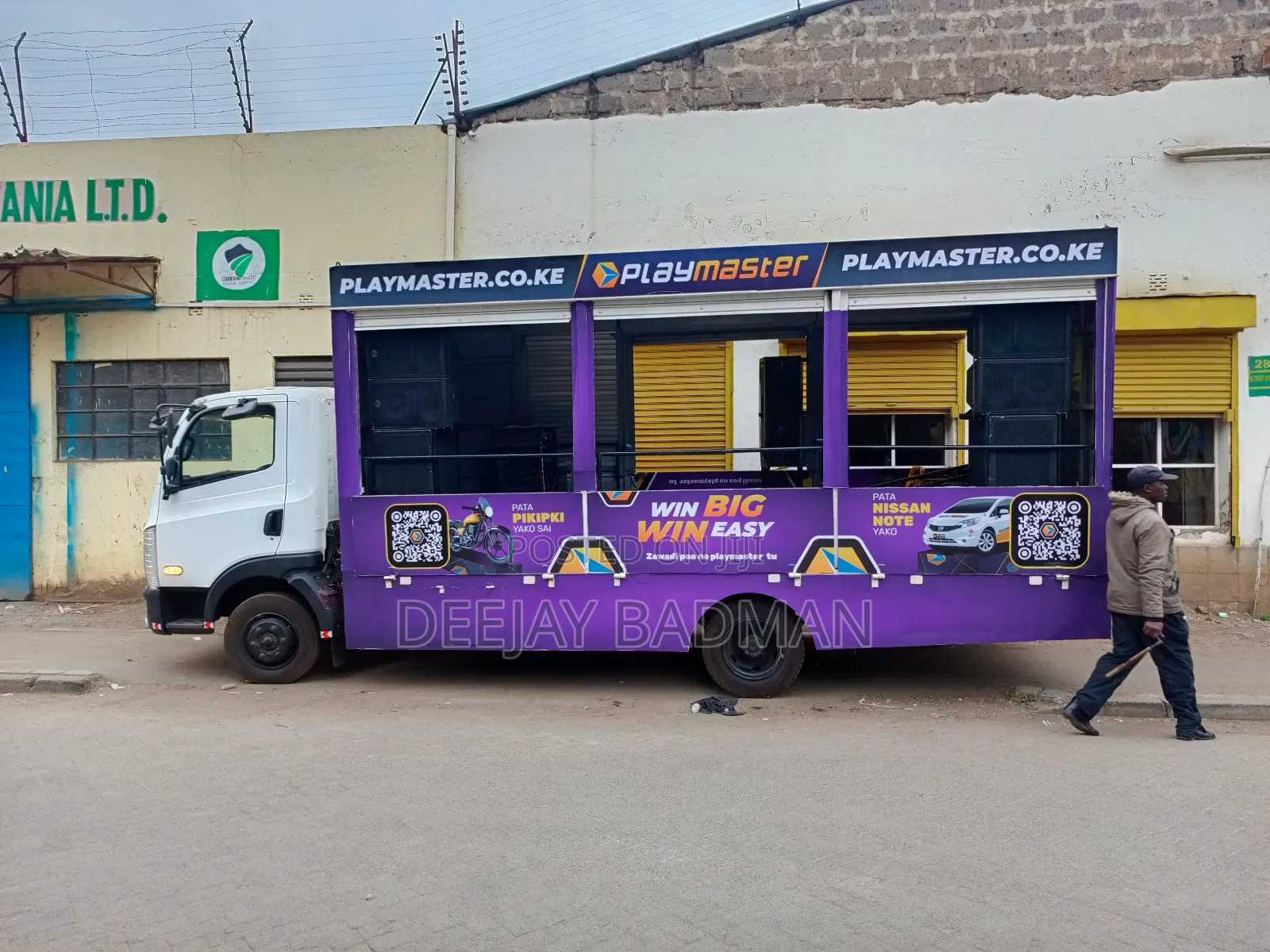 Roadshow Trucks for Hire