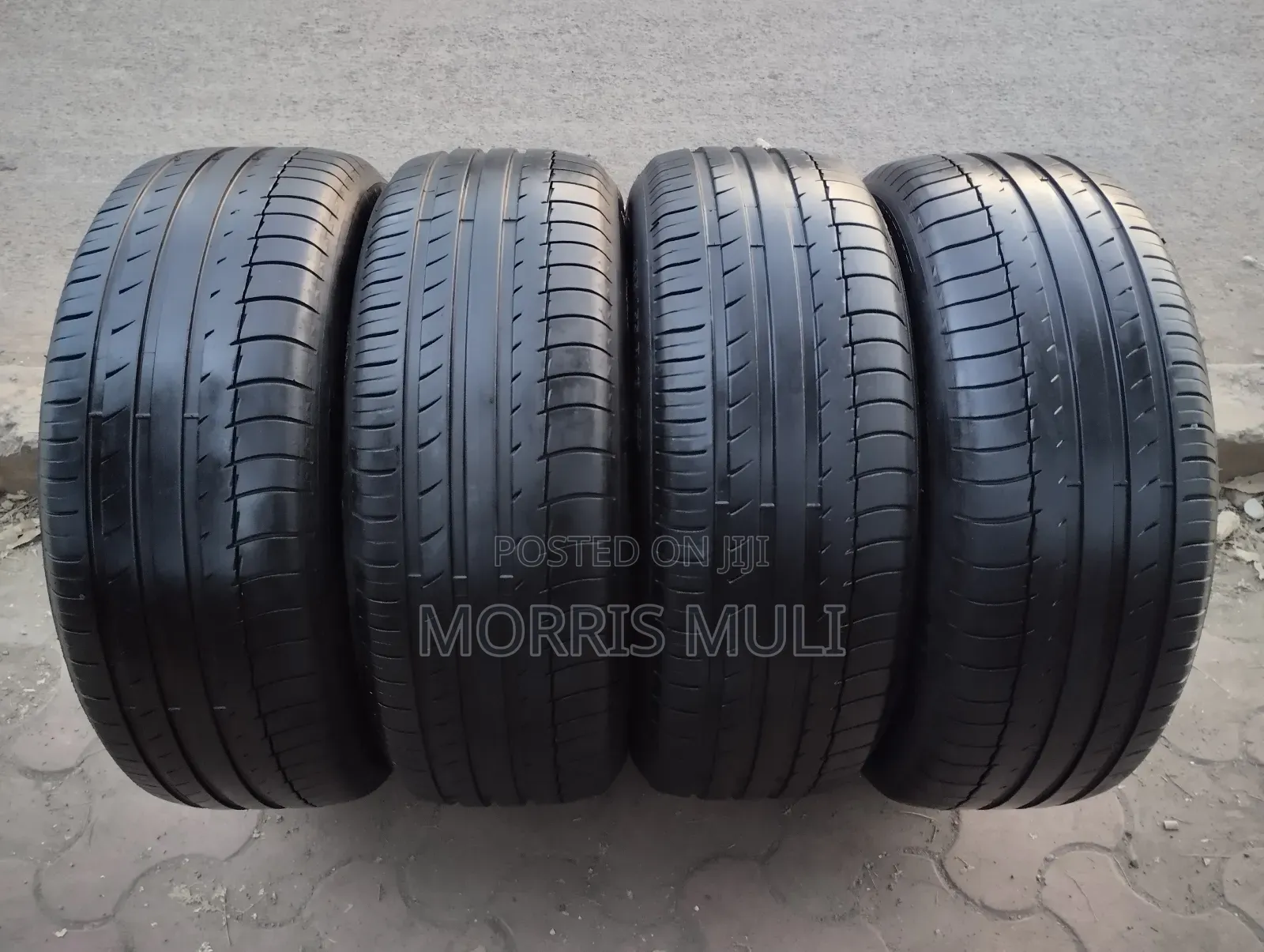 235/55r19 Michelin