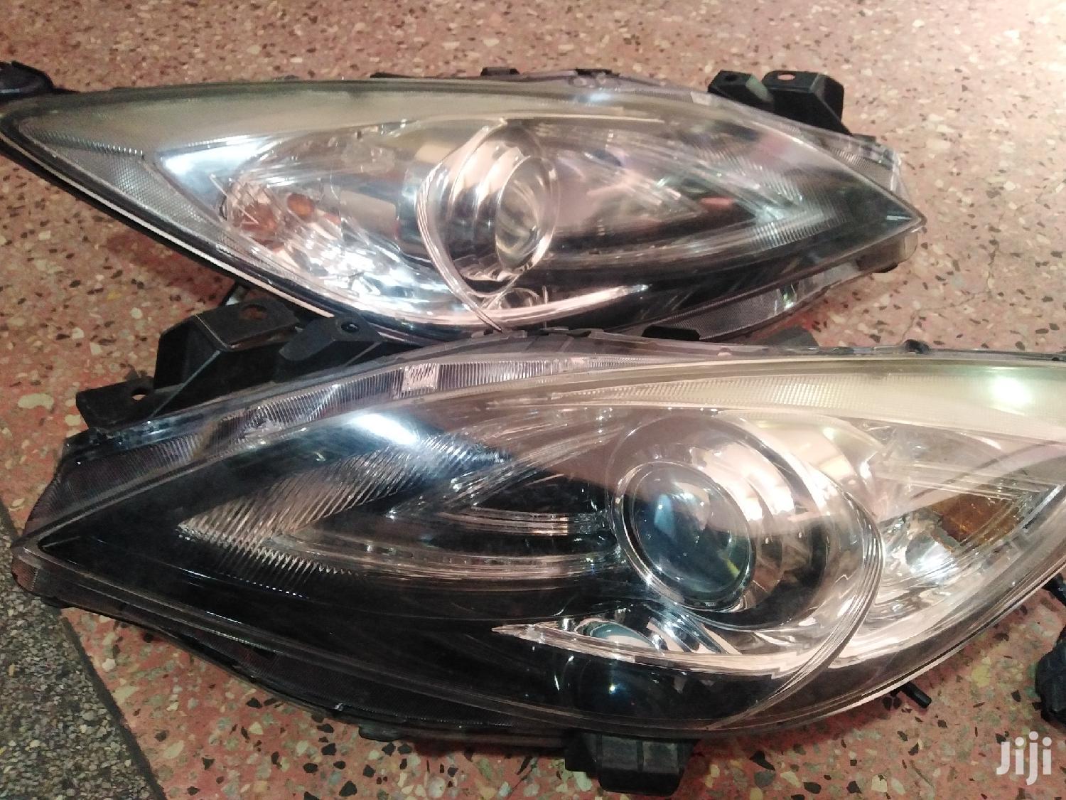 Mazda Axela 2012 Xenon Headlights