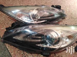 Mazda Axela 2012 Xenon Headlights