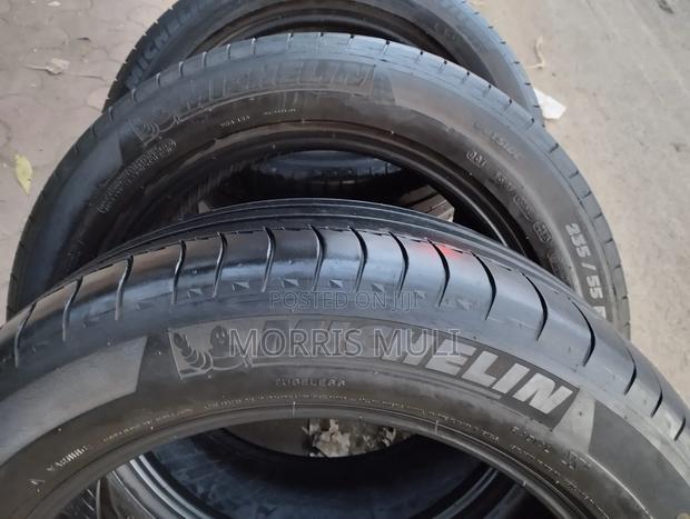 235/55r19 Michelin - thumbnail 3