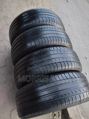 235/55r19 Michelin