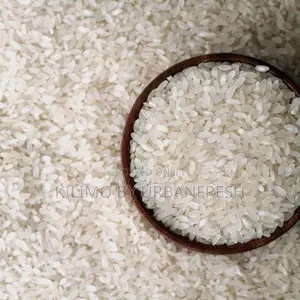Broken Rice for Dogs / Poultry (70kgs)