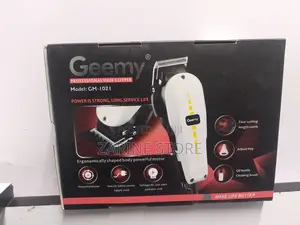 Geemy Professional Hair Clippers With 4 Cutting Length Comb