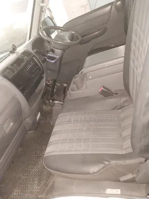 Mazda Bongo 2017 White
