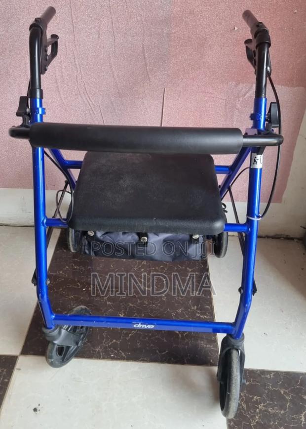 Walking Frame With Chair Ex Uk - thumbnail 3