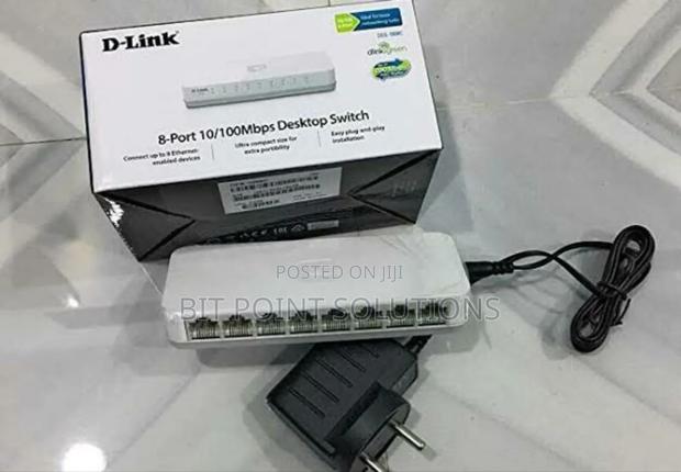 D-Link DES-1008C/B 8 Port 10/100base-T// D-Link