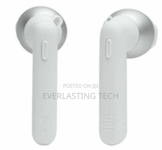 JBL Tune 225 TWS Earbuds - thumbnail 2