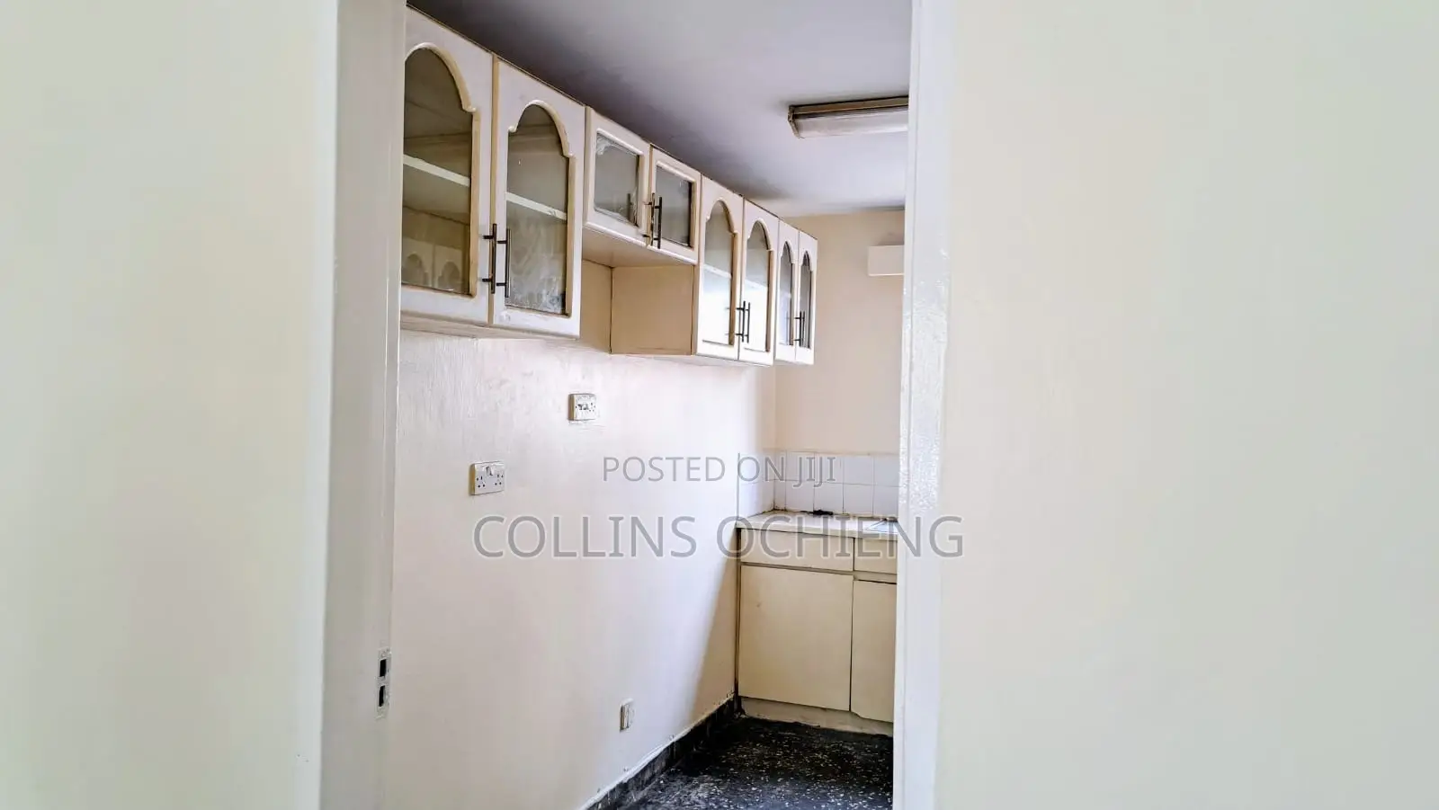 3bdrm Apartment in Nyayo Estate, Embakasi for sale