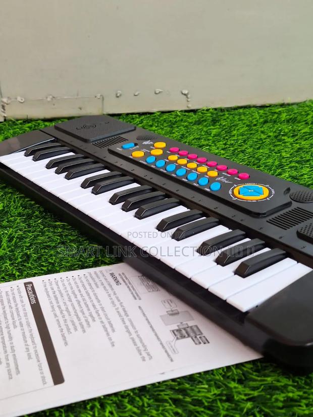 Electronic Keyboard - thumbnail 3