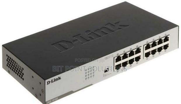 //Dlink 10/100m 16-Port Fast Ethernet//Unmanaged Desktop Swi