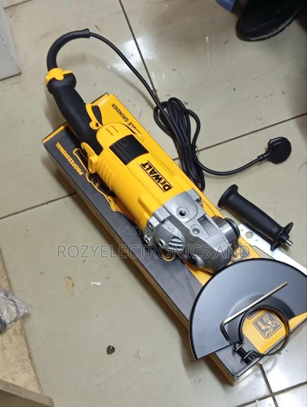 Dewalt Grinder 9inches Machine - main view