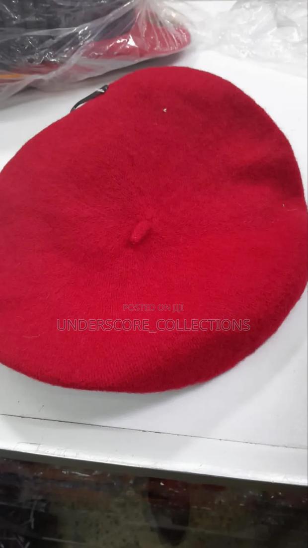 Unisex Barret's in Different Colours - main view