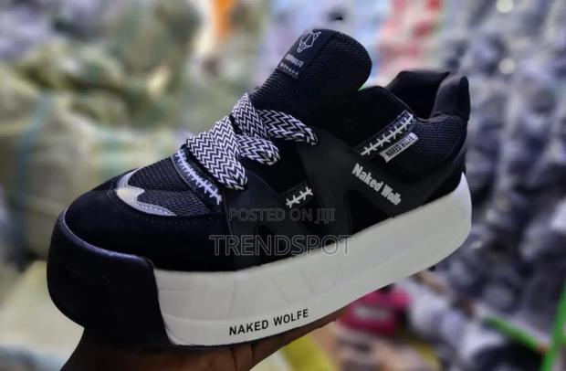 Naked Wolfe Size 40_____45 at Ksh4000 - thumbnail 2