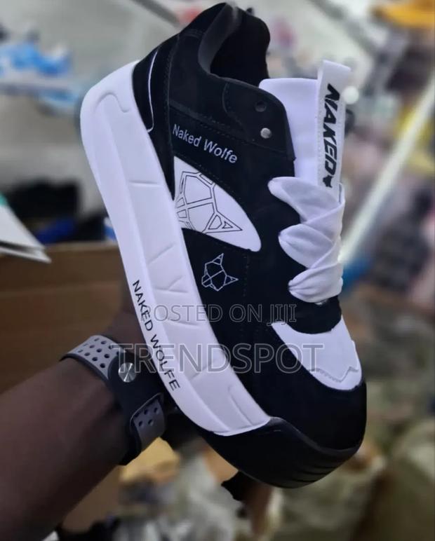 Naked Wolfe Size 40_____45 at Ksh4000 - thumbnail 3