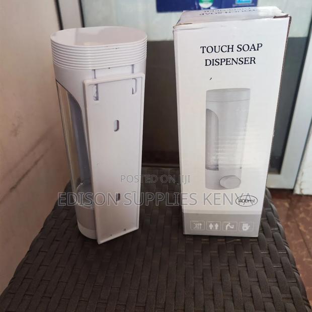 Liquid Soap Dispenser Wall Mounted 400ml BLACK / WHITE - thumbnail 8