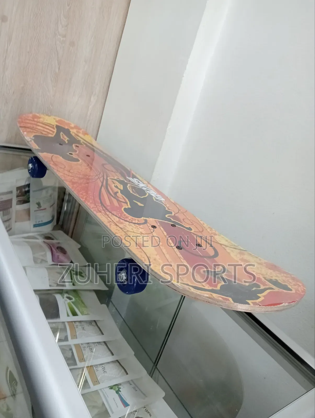 Adult Skateboard ; Rubber Wheels, Competition Standard