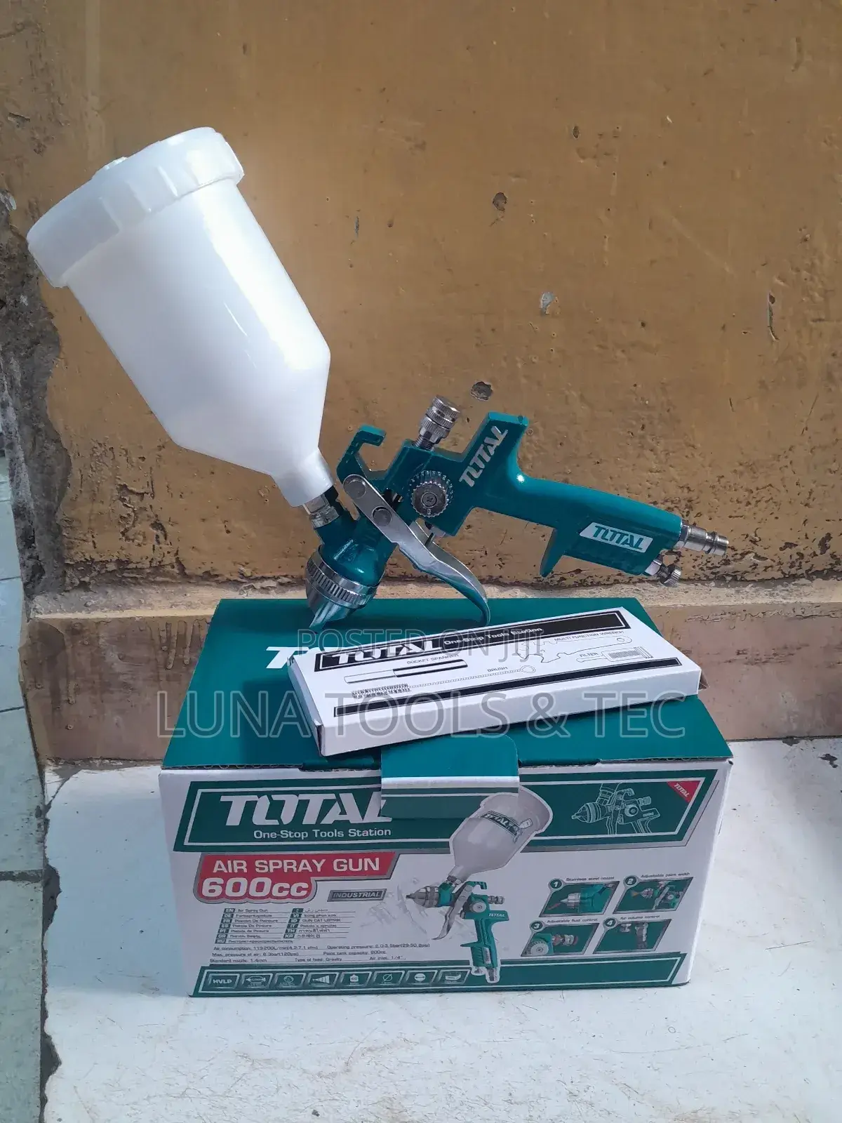 600cc Efficient Air Spray Gun.