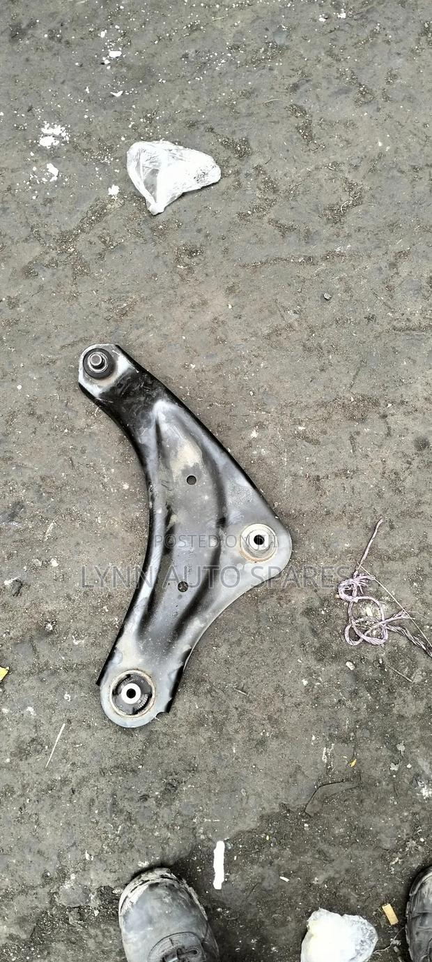 Nissan Juke Complete Control Arm - thumbnail 2
