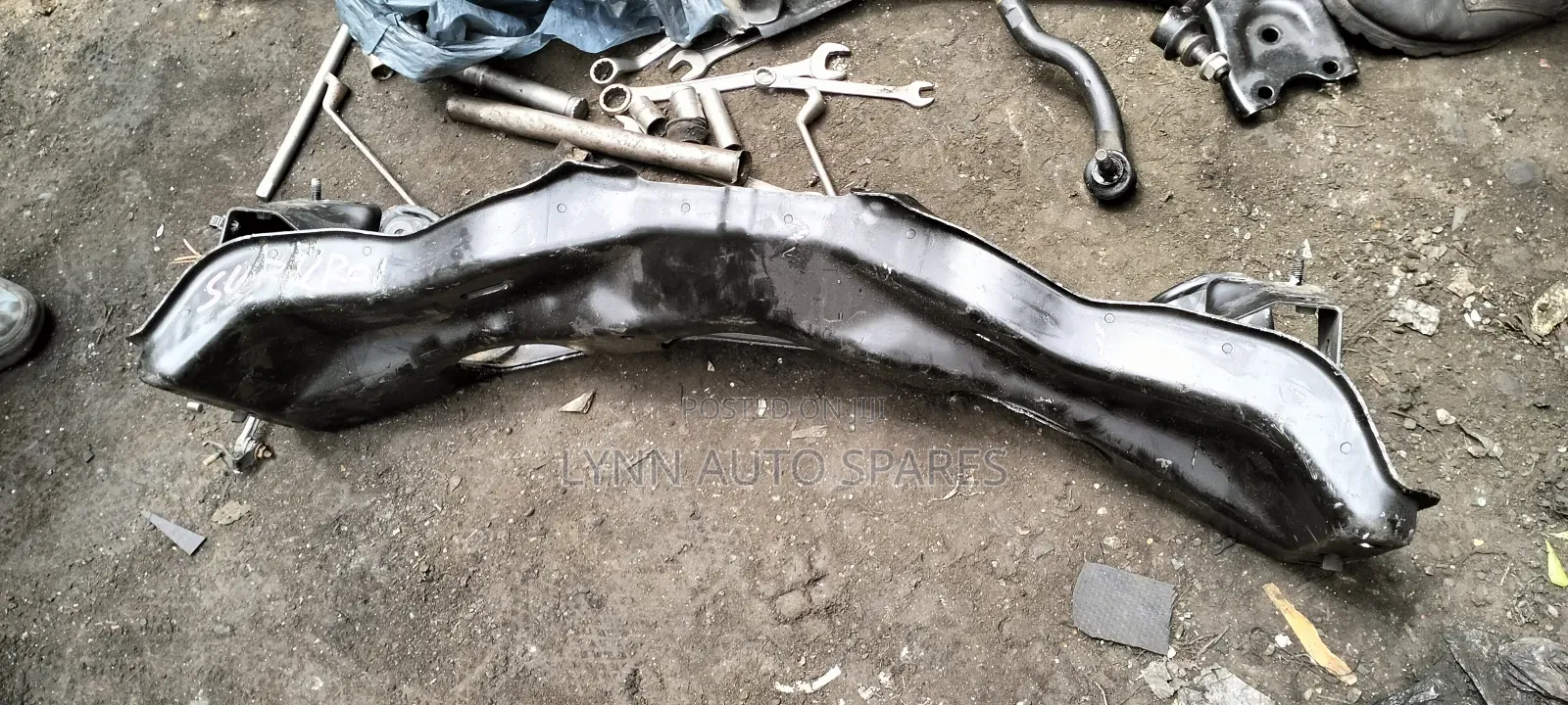 Subaru Legacy 2wd Cross Member