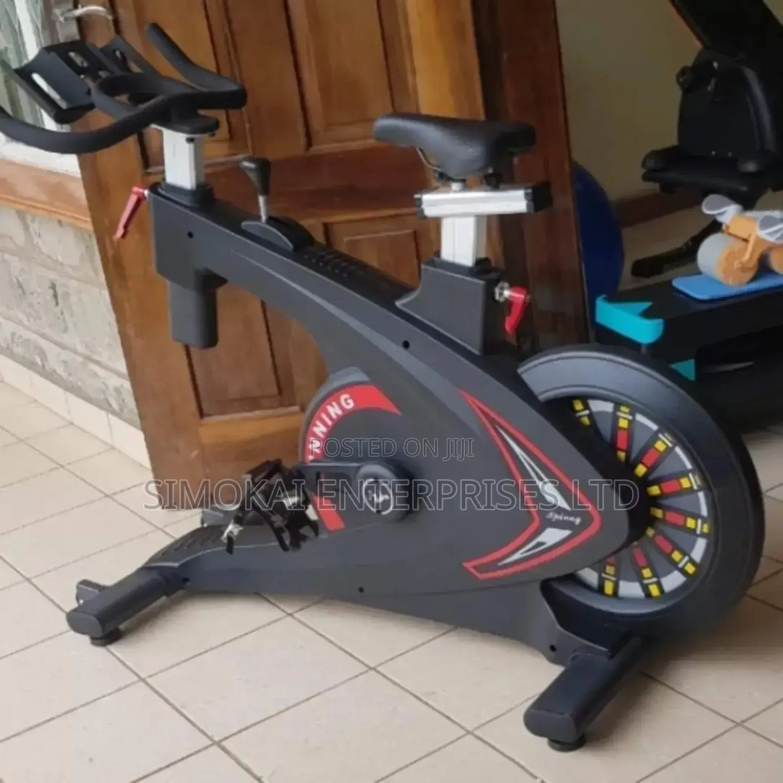 Commercial Magnetic Gym Spinning Bikes