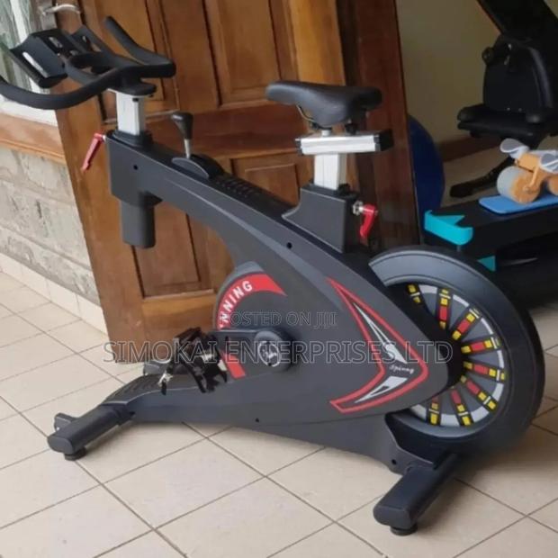 Commercial Magnetic Gym Spinning Bikes
