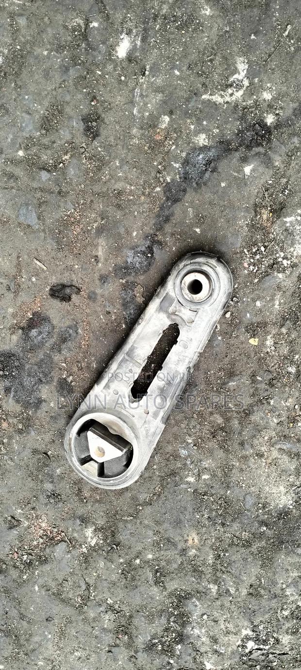 Gearbox Mountain Nissan Tiida - thumbnail 3