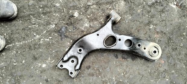 Toyota Vanguard Control Arm - thumbnail 2