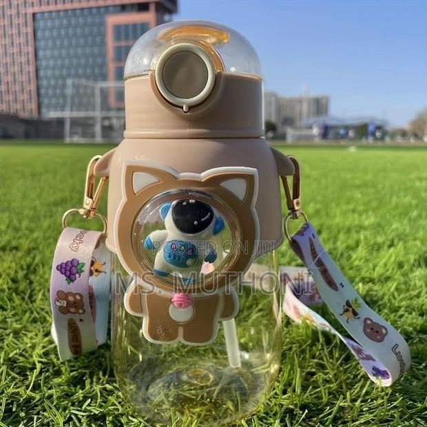 680ml Kids Water Bottle - thumbnail 4