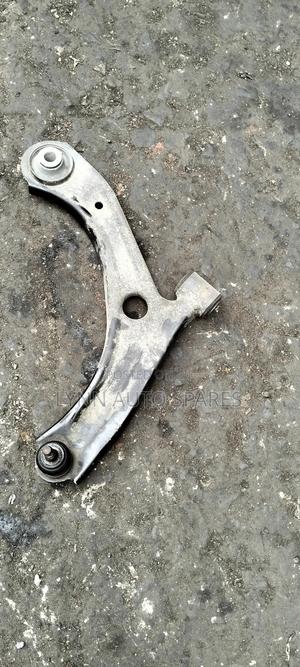 Suzuki Alto New Shape Control Arm