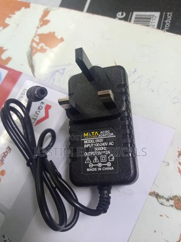 AC/DC 9V2A Power Supply Adapter